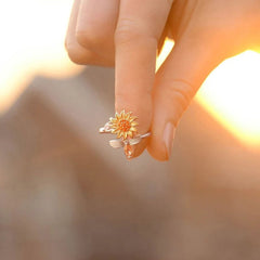 Sunflower & Bee Rotating Ring